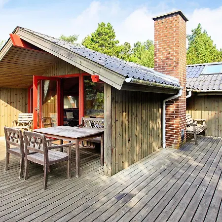 Three-bedroom Holiday In Norre Nebel 1 Feriehus
